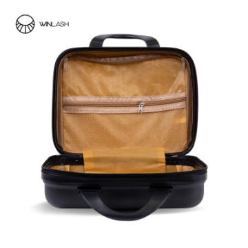 تصویر  کیف آرایشی لیدی بگ وینلش